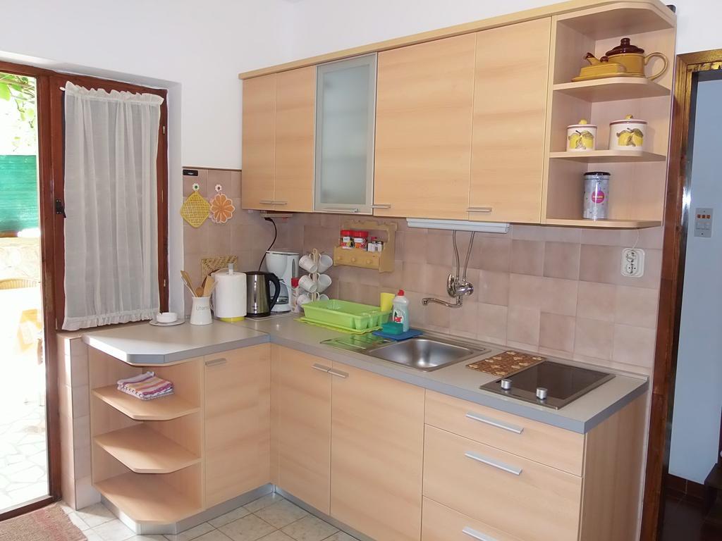 Apartments Beba มาลีโลชินจ์ ห้อง รูปภาพ