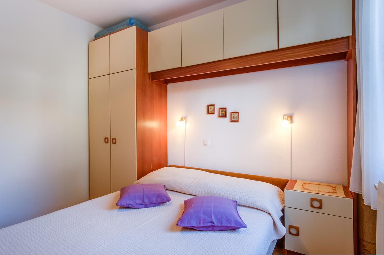 Apartments Beba มาลีโลชินจ์ ภายนอก รูปภาพ